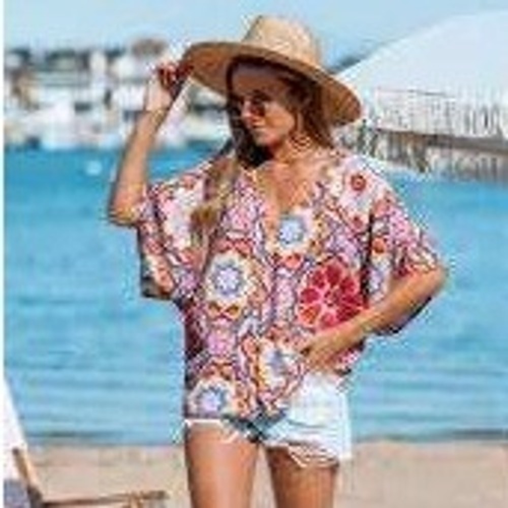CUPSHE NWT Print Floral Geometric Boho V-Neck Button Front Top Large